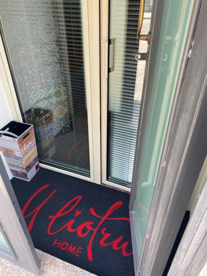 U Liotru Home Катанія Екстер'єр фото