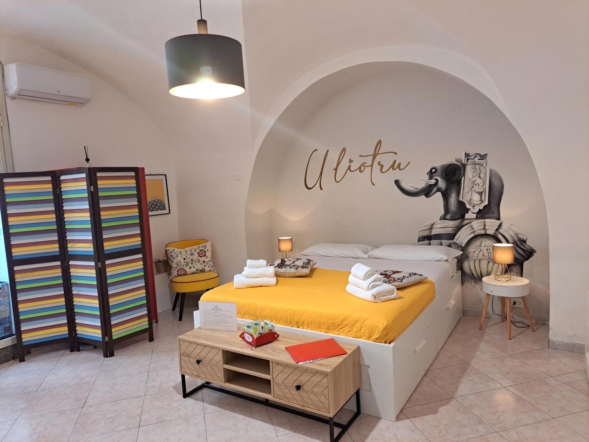 U Liotru Home Катанія Екстер'єр фото